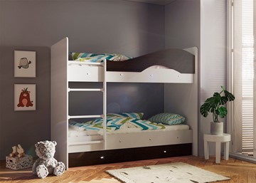 Детская  двухъярусная кровать Мая с 2 ящиками на щитах, корпус Млечный дуб, фасад Венге в Шахтах - предосмотр