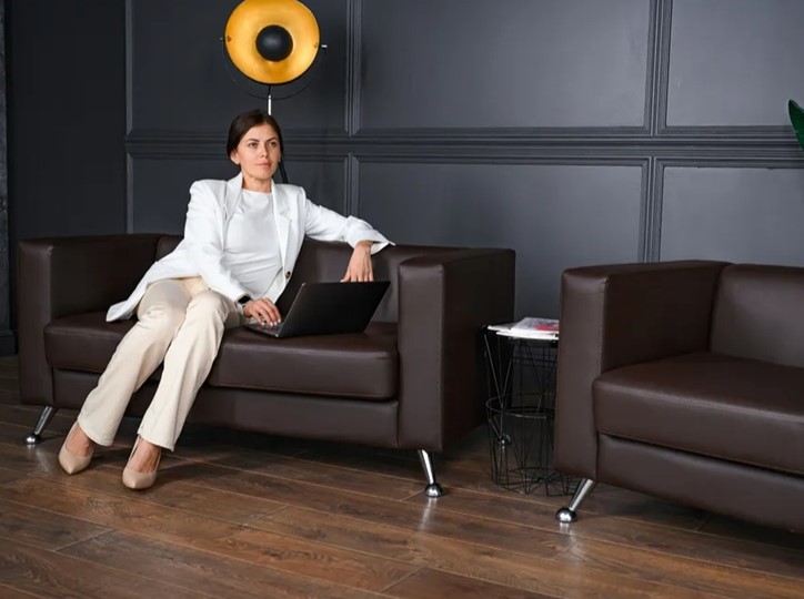 Комплект мебели Альбиони коричневый кожзам  диван 2Д + кресло в Шахтах - изображение 4