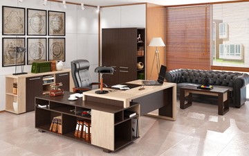 Кабинет руководителя ALTO с высоким шкафом для одежды, низким для документов и журнальным столиком в Шахтах