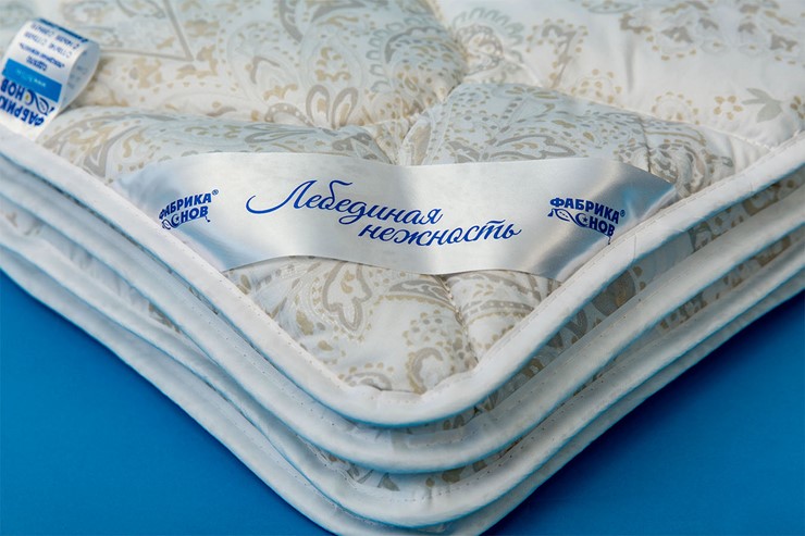 Одеяло всесезонное полутороспальное Лебединая нежность в Ростове-на-Дону - изображение 1